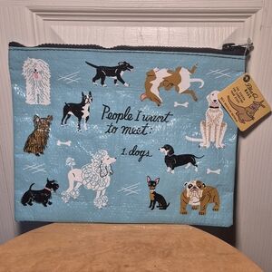 NWT Blue Q recycled Zippered Pouch For Dog Lovers